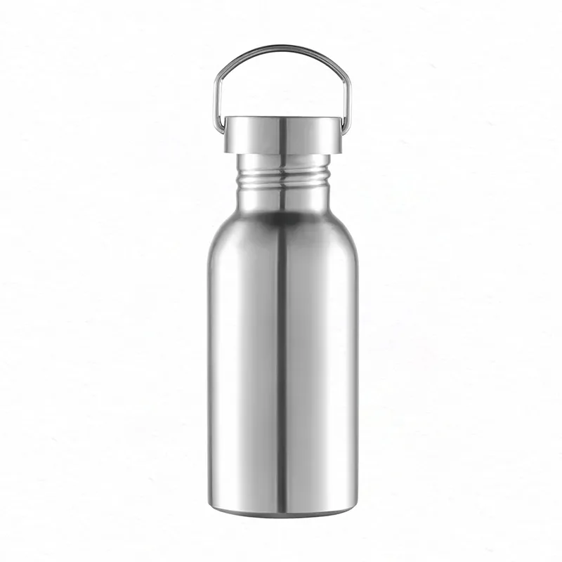 Черная спортивная бутылка для воды