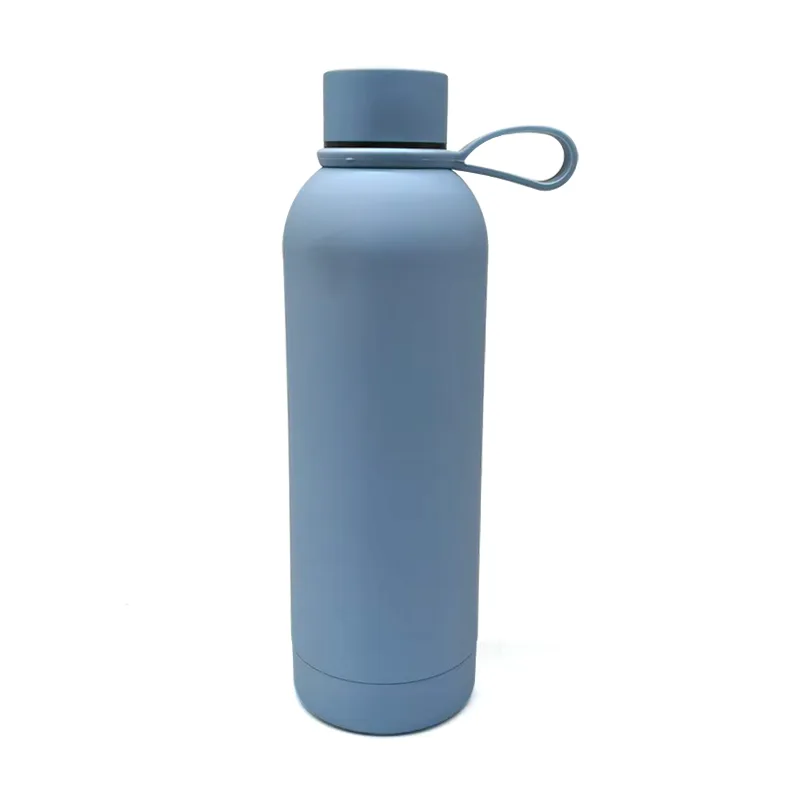 Спортивная бутылка для воды